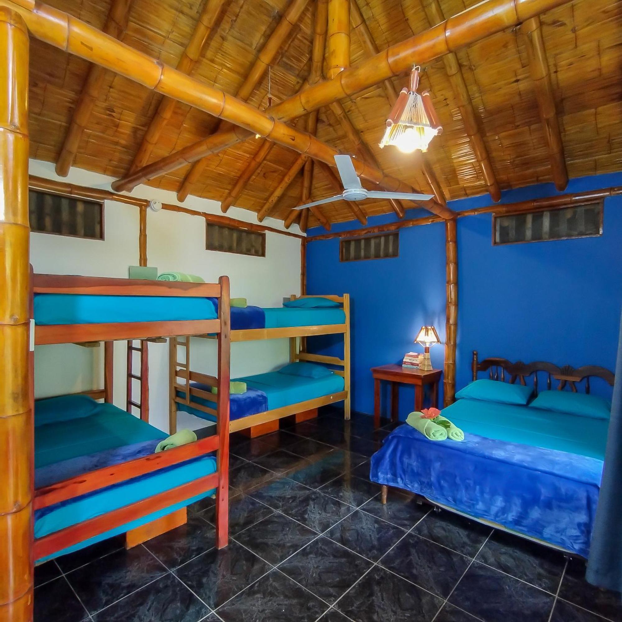 Montanita Cabanas エクステリア 写真