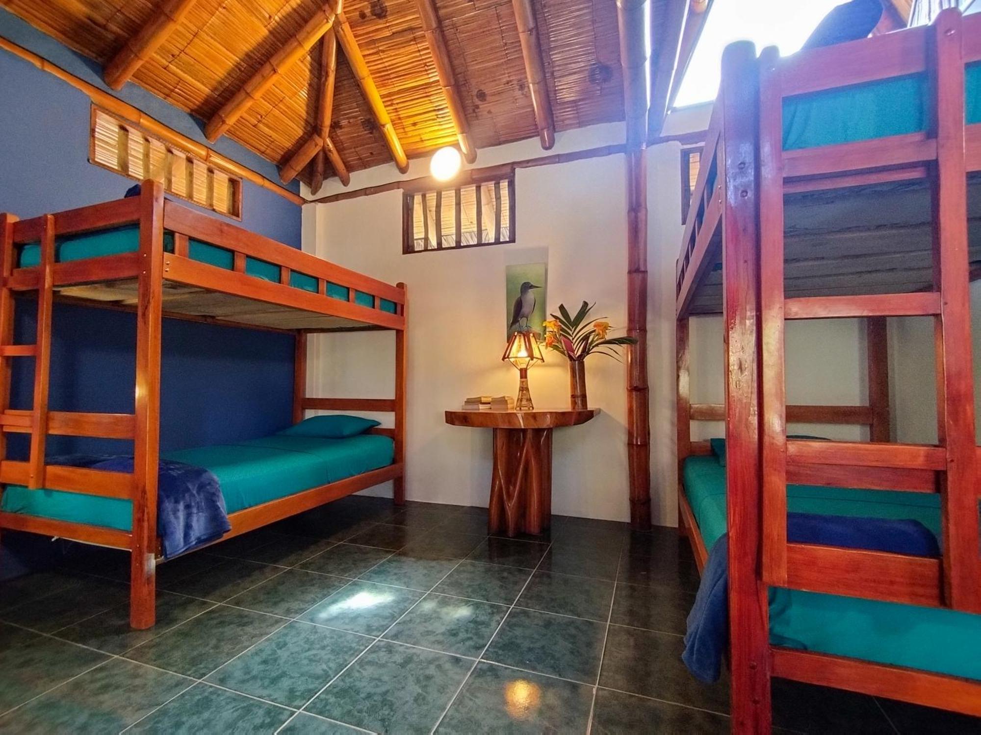 Montanita Cabanas 部屋 写真